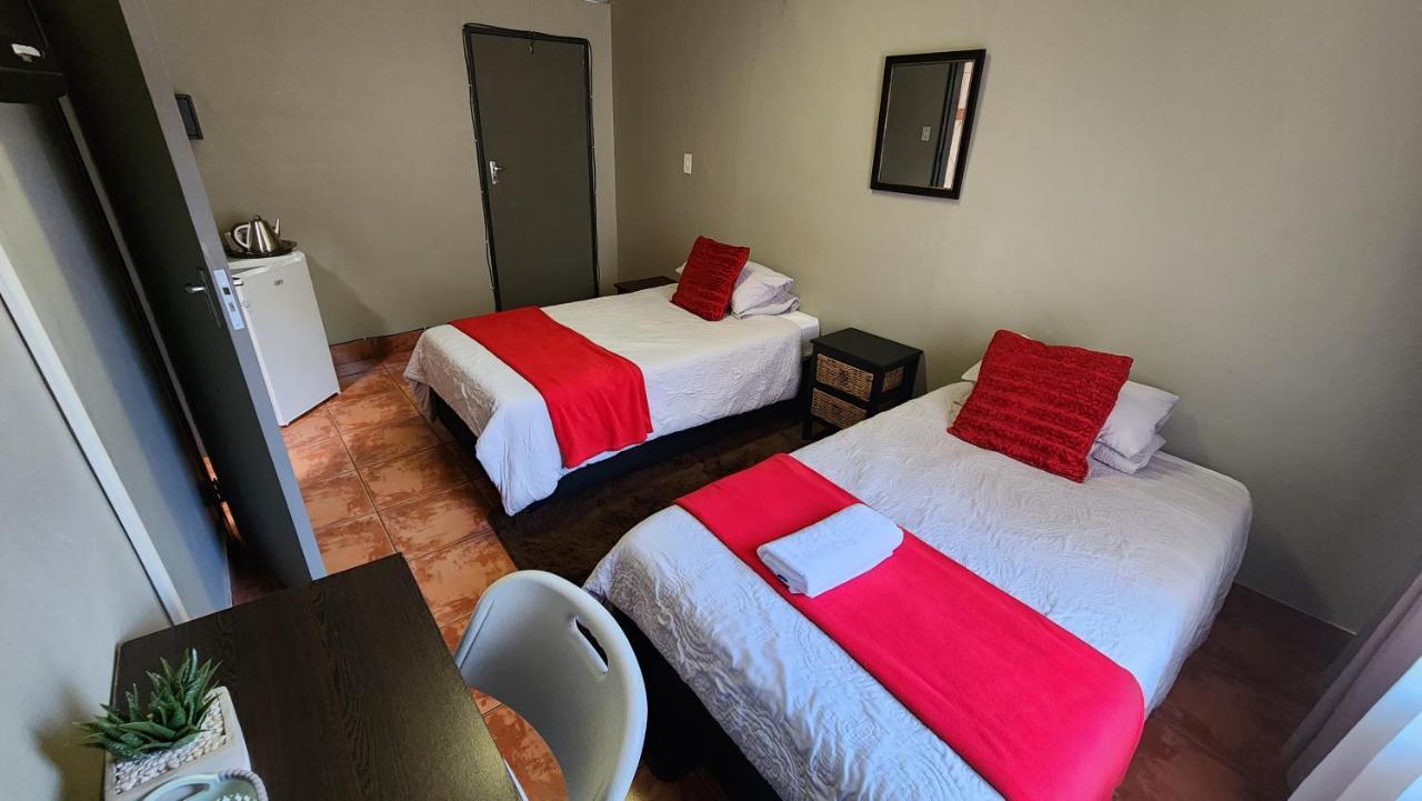 Casa Feliz Hotell Mokopane Eksteriør bilde