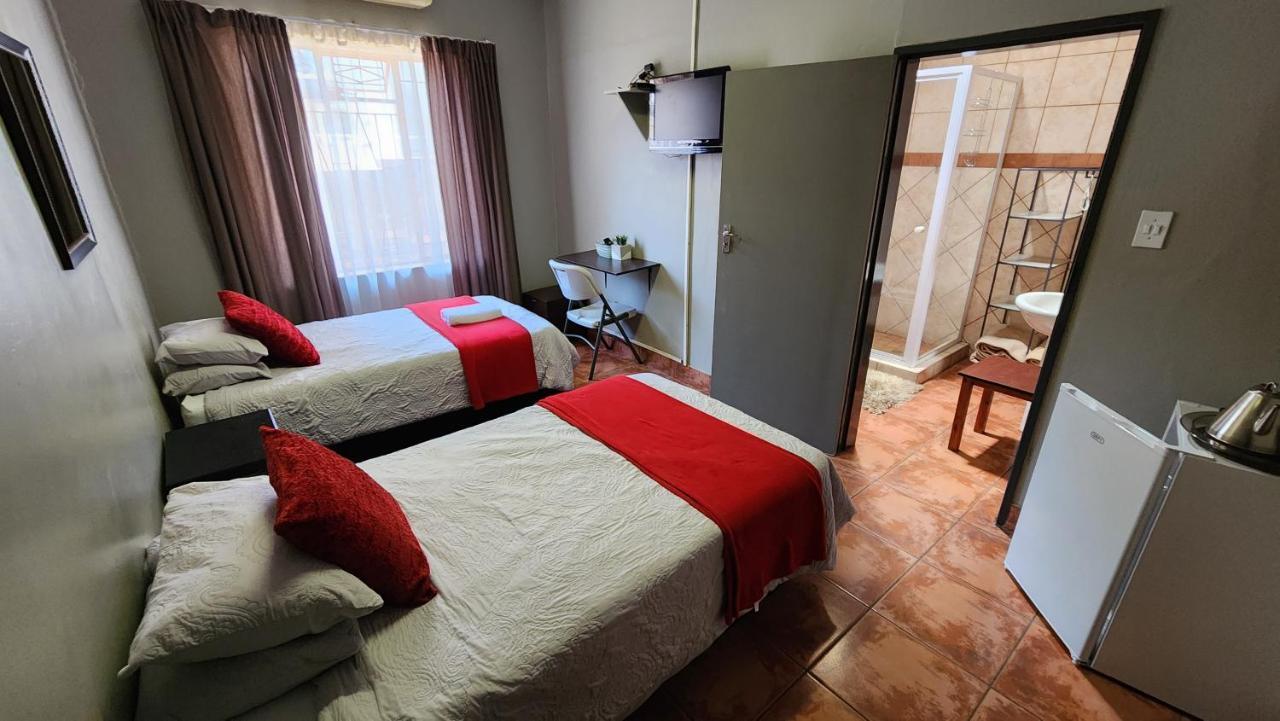 Casa Feliz Hotell Mokopane Eksteriør bilde