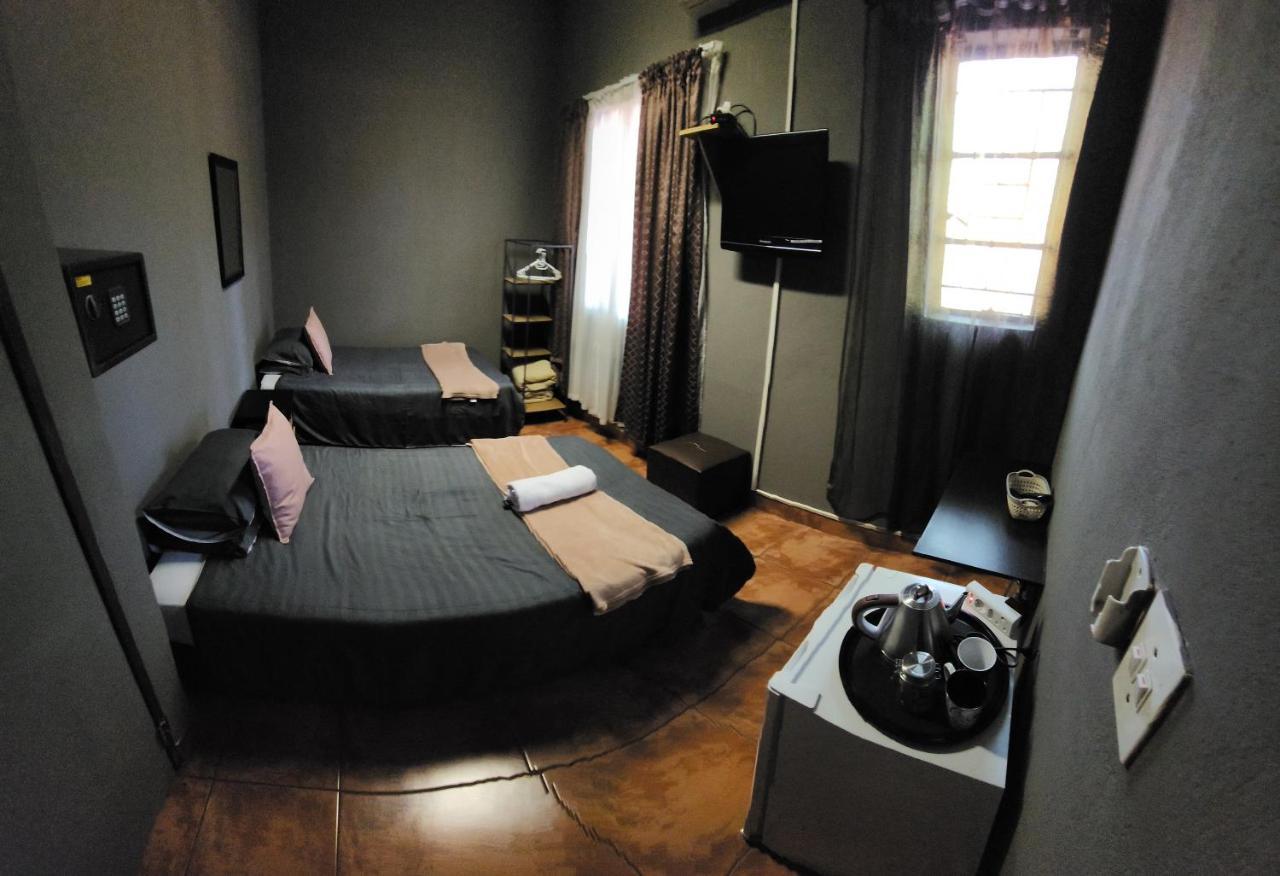 Casa Feliz Hotell Mokopane Eksteriør bilde