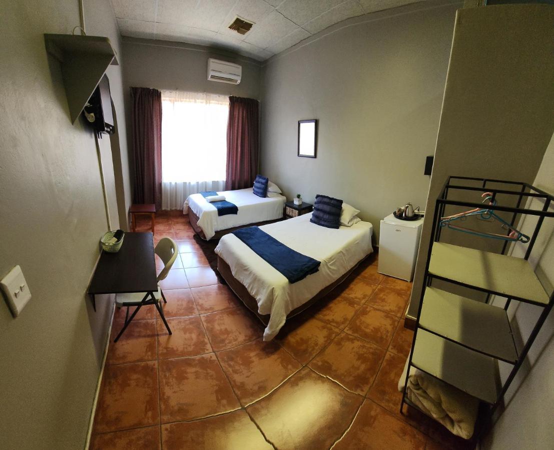 Casa Feliz Hotell Mokopane Eksteriør bilde