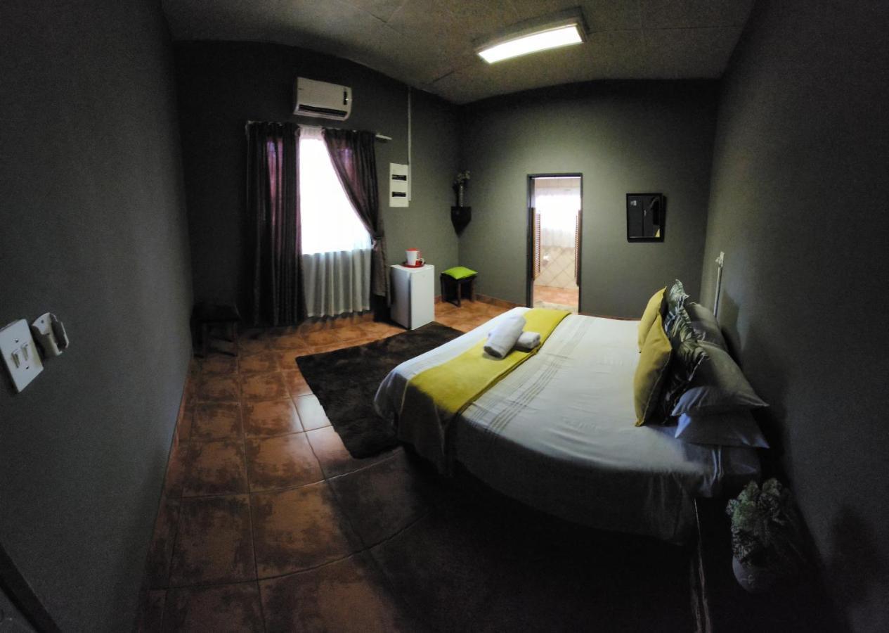 Casa Feliz Hotell Mokopane Eksteriør bilde