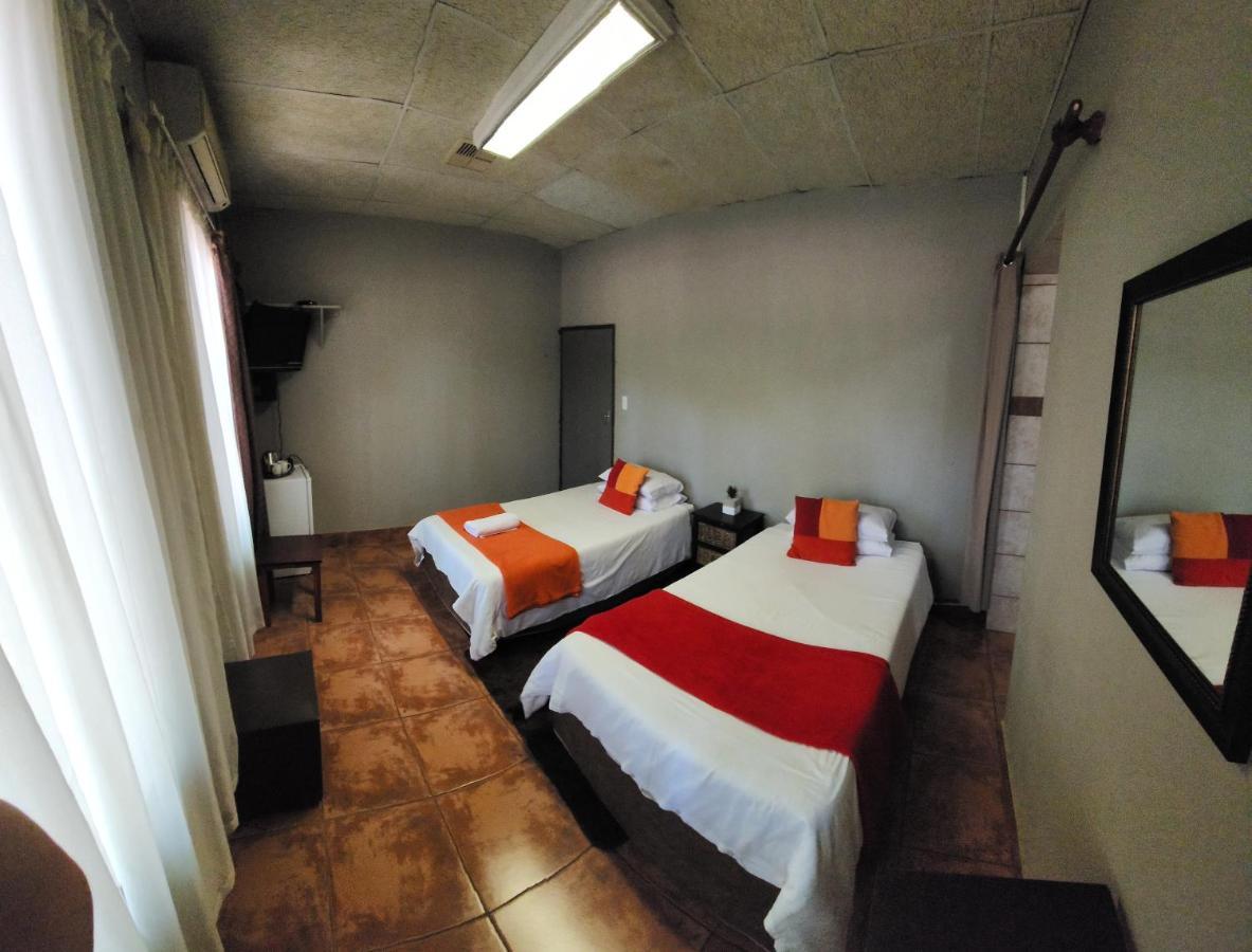 Casa Feliz Hotell Mokopane Eksteriør bilde
